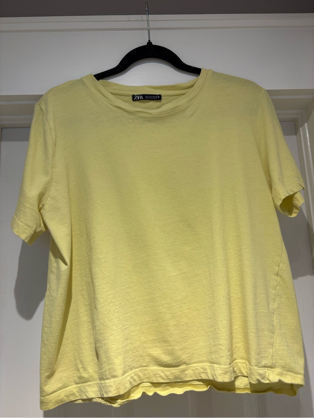 Zara Pale Yellow Short Sleeve Crew Neck Tee